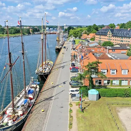 Haus Foerde Kanalpackhaus Kiel Exterior foto